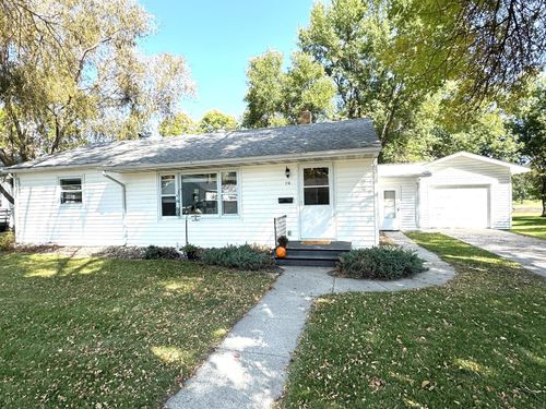 216 3rd St Nw, Fosston, MN, 56542-1006 | Card Image