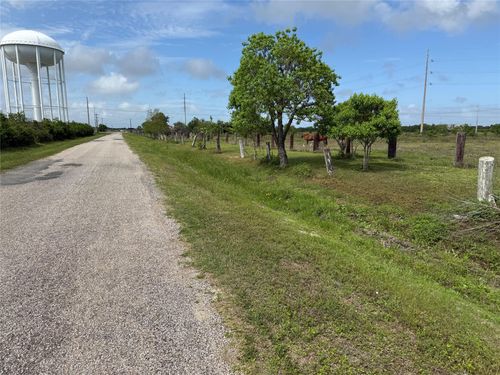 702 N Orchid N, Texas City, TX, 77591 | Card Image