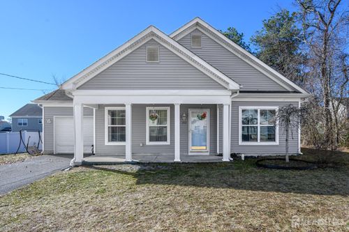 202 3rd Avenue, Toms River, NJ, 08757 | Card Image