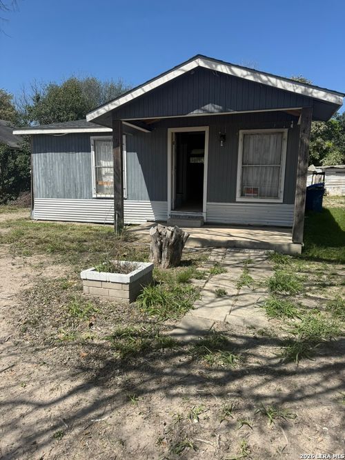 613 E White, San Antonio, TX, 78214-2338 | Card Image