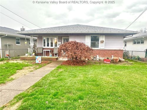 2125 Grant Ave, Saint Albans, WV, 25177-1955 | Card Image