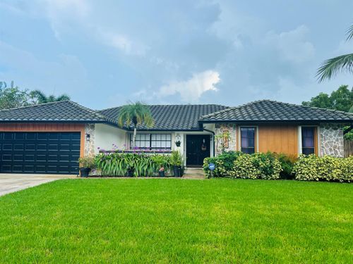 9680 Nw 10th Ct, Plantation, FL, 33322-4851 | Card Image