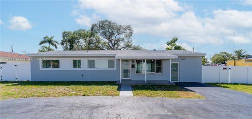 2856 N Funston St, Hollywood, FL, 33020 | Card Image