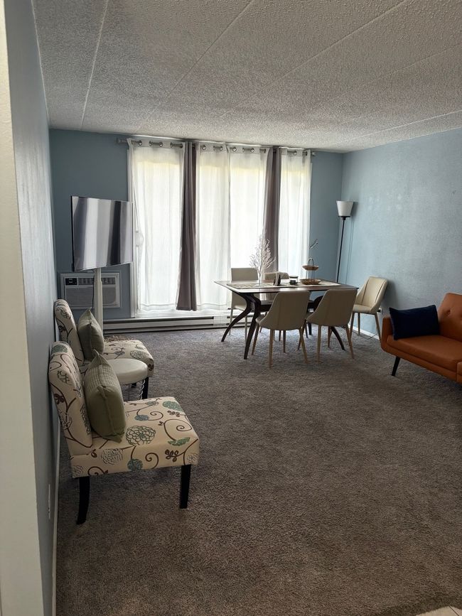 APT-6H - 9701 N Dee Rd, Condo with 1 bedrooms, 1 bathrooms and 2 parking in Niles IL | Image 4