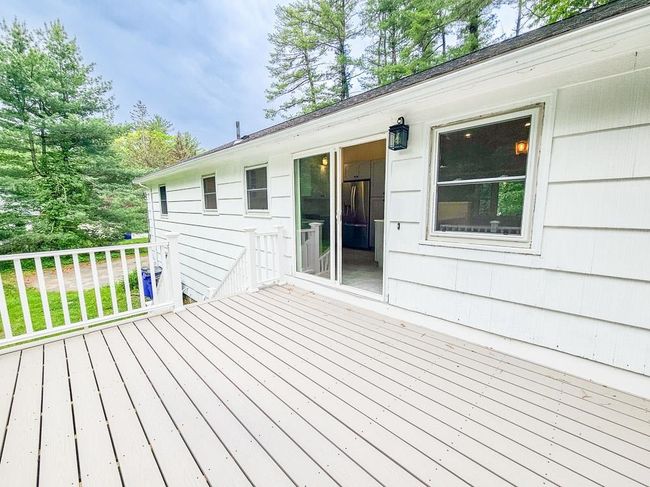 24 Hampton Falls Rd, House other with 3 bedrooms, 2 bathrooms and null parking in Exeter NH | Image 49