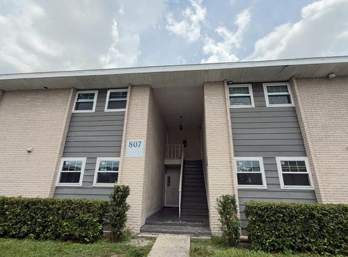 apt-c-807 Sky Lake Cir, ORLANDO, FL, 32809-7183 | Card Image