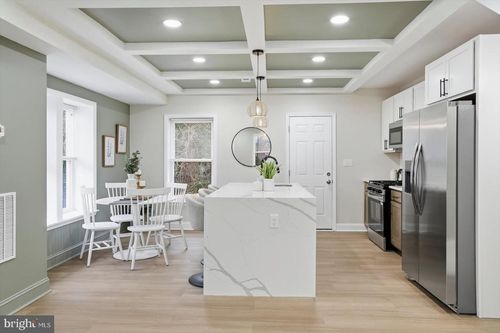 617 Willow Ave, BALTIMORE, MD, 21212-4825 | Card Image