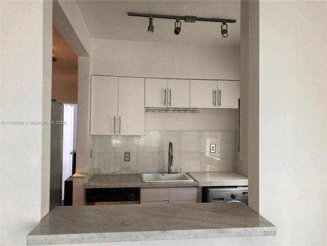 APT-9 - 1611 Euclid Ave, Condo with 1 bedrooms, 1 bathrooms and null parking in Miami Beach FL | Image 8