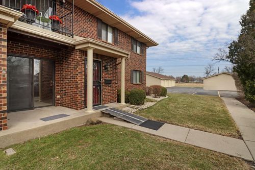 102l-7209 57th Avenue, Kenosha, WI, 53142 | Card Image