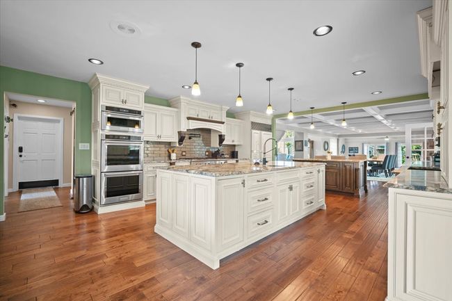 1810 Cardinal Ct, House other with 4 bedrooms, 6 bathrooms and 3 parking in Pontiac IL | Image 11