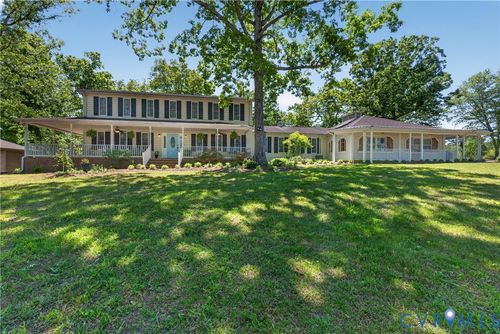 91&89 S James Madison Highway, Farmville, VA, 23901 | Card Image