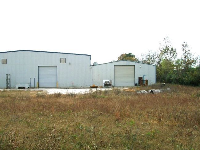 3201 Roberson Rd, Home with 0 bedrooms, 5 bathrooms and null parking in Florence AL | Image 12