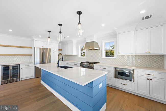 1 Cox Ave, House other with 5 bedrooms, 5 bathrooms and null parking in Harvey Cedars NJ | Image 28