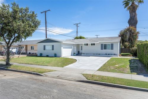 1600 W Orangethorpe Ave, Fullerton, CA, 92833-4536 | Card Image