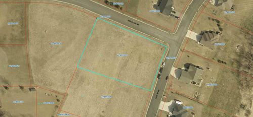 917 14th St Ne, Montgomery, MN, 56069-2202 | Card Image