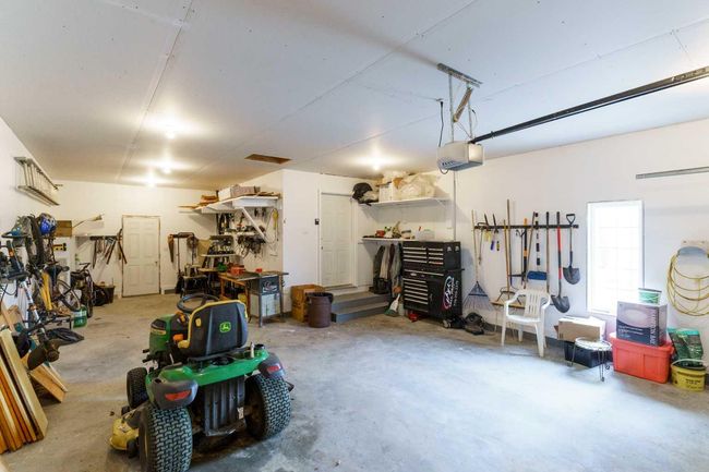 40-33049 Range Road 12, House other with 3 bedrooms, 3 bathrooms and 5 parking in Mountain View County AB | Image 33