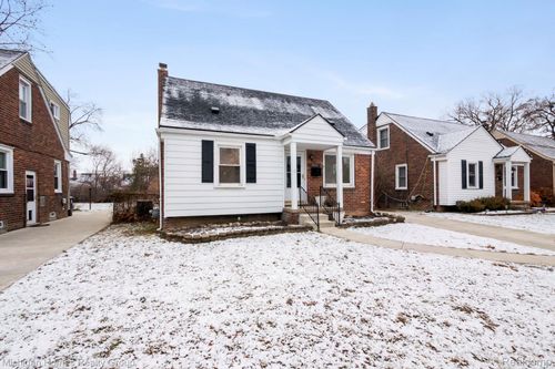 3110 N Connecticut Ave, Royal Oak, MI, 48073-3535 | Card Image