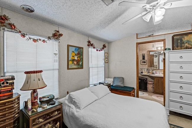 6240 Sw County Road 344, House other with 2 bedrooms, 2 bathrooms and null parking in TRENTON FL | Image 9