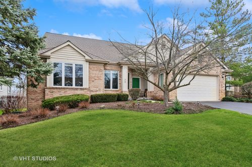 72 Brittany Dr, Oakwood Hills, IL, 60013-6078 | Card Image