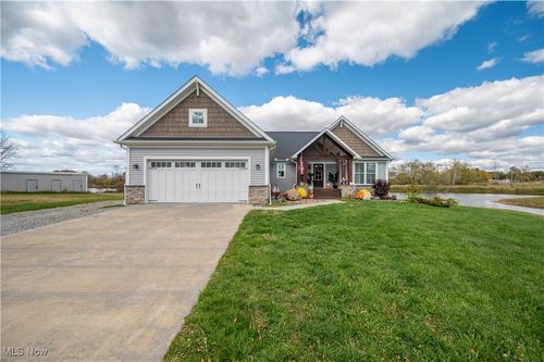 520 S Newton Falls Rd, Diamond, OH, 44412 | Card Image