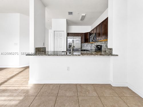 20-134 Se 28th Ter, Homestead, FL, 33033-7281 | Card Image