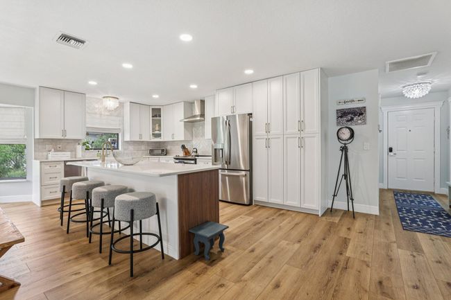 9830 Oak Trl, House other with 3 bedrooms, 3 bathrooms and null parking in Sebastian FL | Image 60