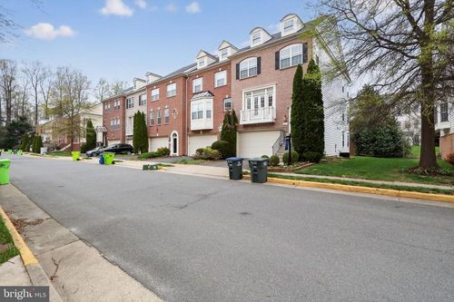 4633 Carisbrooke Ln, FAIRFAX, VA, 22030-6198 | Card Image