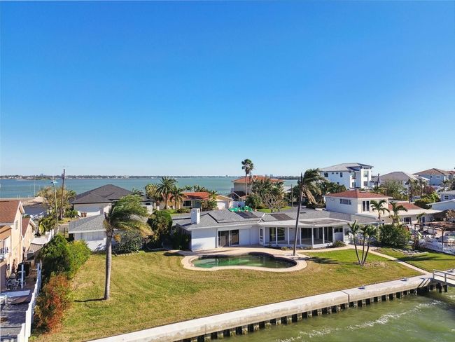 568 Johns Pass Ave, House other with 4 bedrooms, 3 bathrooms and null parking in MADEIRA BEACH FL | Image 79