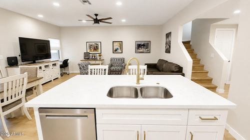 1056-9705 E Mountain View Rd, Scottsdale, AZ, 85258-5235 | Card Image