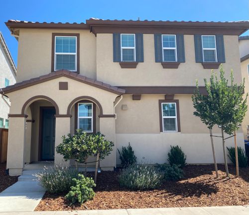 8218 Joecy Way, Elk Grove, CA, 95757-6006 | Card Image