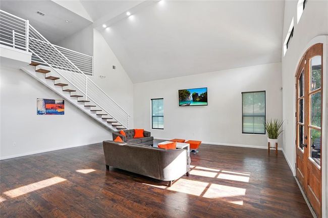 11215 Duane St, House other with 5 bedrooms, 3 bathrooms and null parking in Houston TX | Image 5