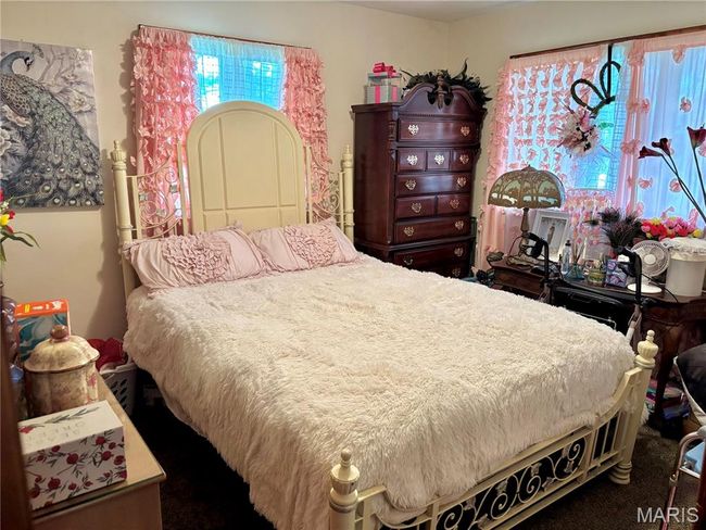 5661 Humbert Rd, House other with 2 bedrooms, 2 bathrooms and 2 parking in Alton IL | Image 11