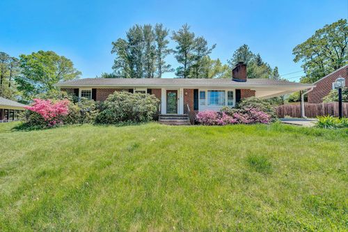 4824 Brookwood Dr, Roanoke, VA, 24018-2840 | Card Image