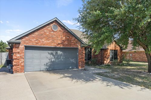 6905 Drew Ct, Greenville, TX, 75402-8004 | Card Image
