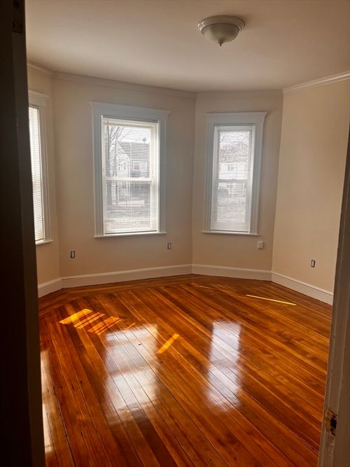 1-27 Irma St, Boston, MA, 02124-3277 | Card Image