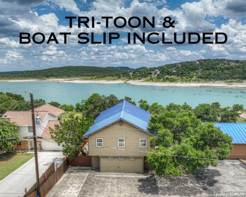 131 Cedar Tree Ln, Canyon Lake, TX, 78133-4005 | Card Image