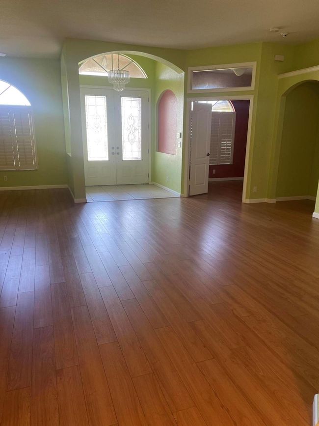 1072 Sw Castaneda Ln, House other with 3 bedrooms, 2 bathrooms and null parking in Port St. Lucie FL | Image 6