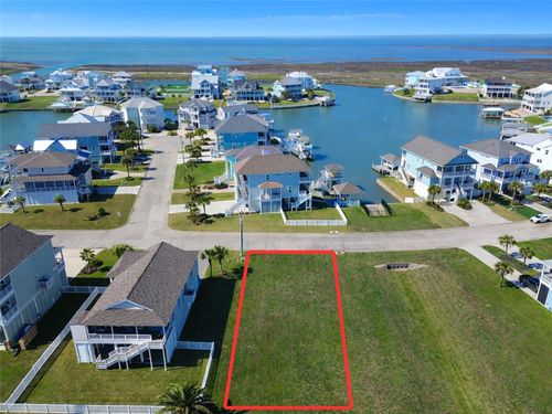 4223 S Sunset Bay Dr, Galveston, TX, 77554-5185 | Card Image