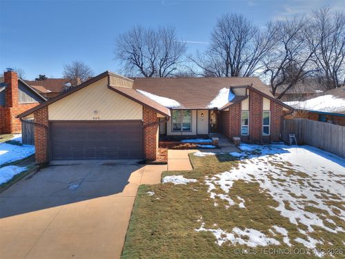 808 Turtle Creek Rd, Oklahoma City, OK, 73170-1620 | Card Image