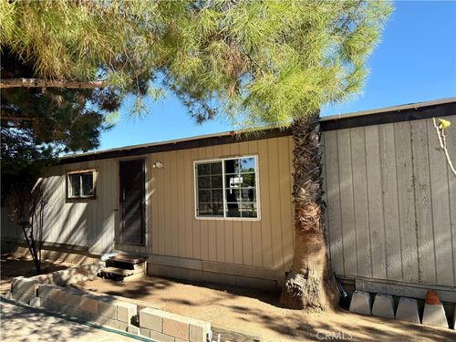 32802 Sheila Ln, Wildomar, CA, 92595-9493 | Card Image