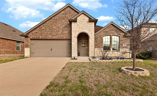 800 Goldenrod Ln, Princeton, TX, 75407-2961 | Card Image