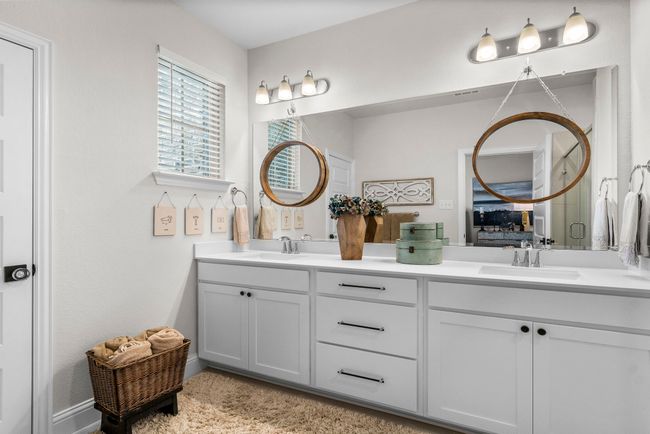 2012 Naples, Townhouse with 2 bedrooms, 3 bathrooms and null parking in Rowlett TX | Image 26