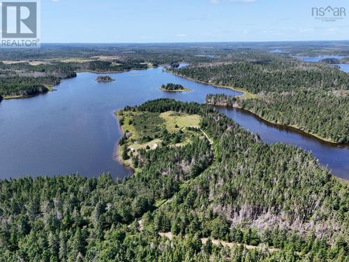 4 Crooked Lake Rd, Framboise, NS, B2J | Card Image