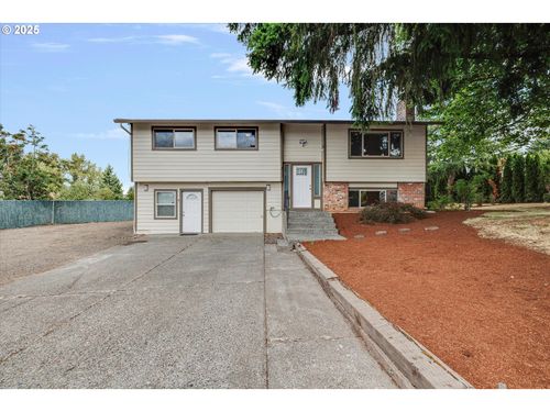 18027 Se Emi St, Damascus, OR, 97089-7802 | Card Image