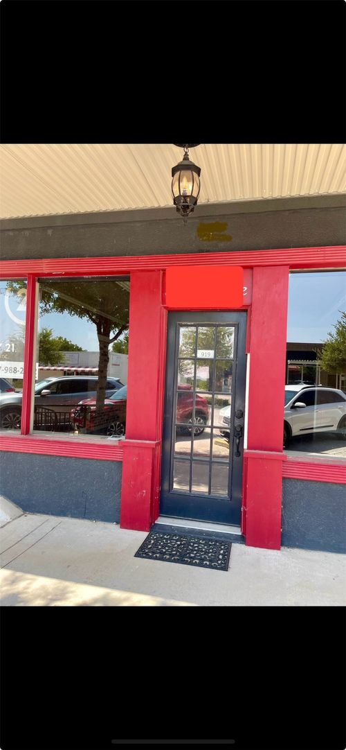 919 Halsell St, Bridgeport, TX, 76426-3027 | Card Image