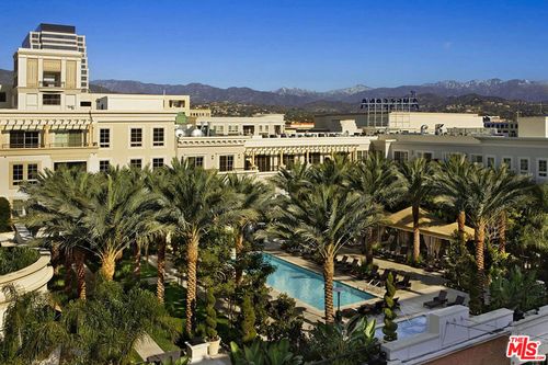 611 Caruso Ave, Glendale, CA, 91210-1520 | Card Image