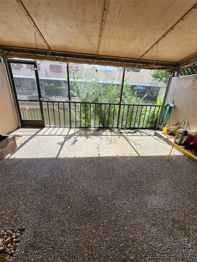 12320 - 12320 Nw 11 Th Ct, Townhouse with 2 bedrooms, 2 bathrooms and null parking in Pembroke Pines FL | Image 10