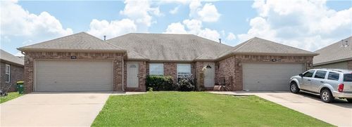 270 Copper Oaks Dr, Centerton, AR, 72719-9786 | Card Image