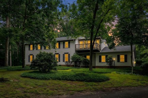 1132 Springvale Rd, Great Falls, VA, 22066-1733 | Card Image
