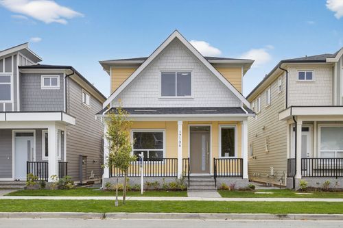 17136 1 Ave, Surrey, BC, V3Z9R2 | Card Image